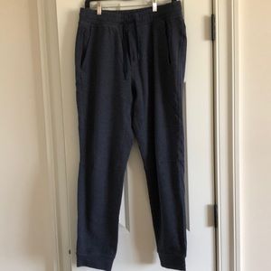 Lululemon men’s joggers